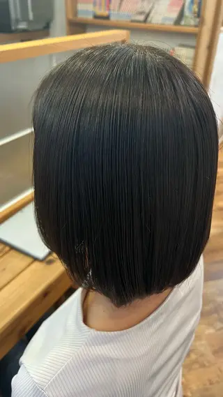 ショート カラー hinata ひなたのヘアスタイル