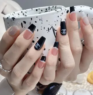 ネイル Queen's ゆなのネイルデザイン