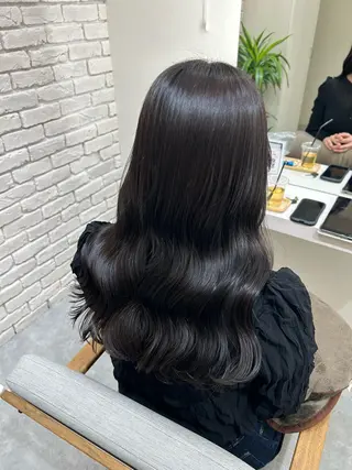 セミロング カラー ヘアアレンジ 髪質改善&艶感カラー 🪄岡井美結のヘアスタイル