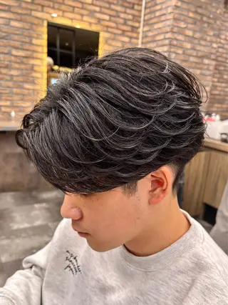 メンズ 🪽直毛男子の救世主 🪽フェザーパーマのヘアスタイル