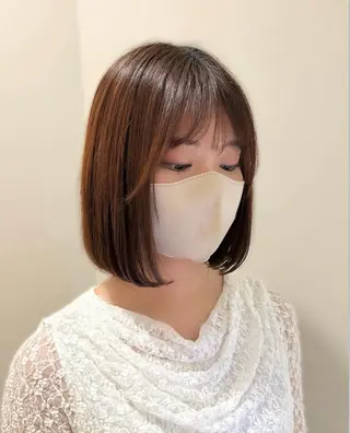 ミディアム レイヤー/ワンホン 🤍wakaのヘアスタイル