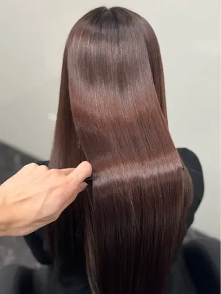 ロング パーマ 髪質改善Ⅰ透明感 艶カラーⅠたつやのヘアスタイル