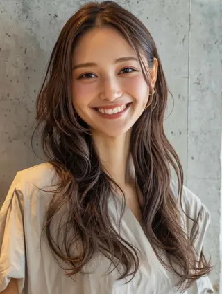 セミロング ✨透明感カラー✨ ☘️くすみカラー☘️のヘアスタイル