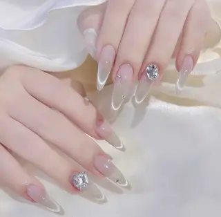 ネイル AKIKO ネイルサロンのネイルデザイン