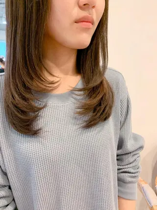 セミロング カラー 韓国hair🦋 Nanaのヘアスタイル