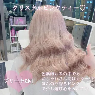 ミディアム カラー ヘアアレンジ TAKUMAブリーチ /切りっぱなし🪽のヘアスタイル