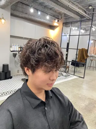 ショート パーマ メンズ 新宿/透明感カラー/ 髪質改善/桜良のヘアスタイル
