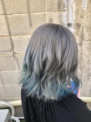 カラー ダブルスキルエクステ /羽エクステ白石宇由のヘアスタイル