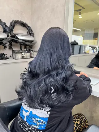 ロング カラー Over hair_ misakiのヘアスタイル