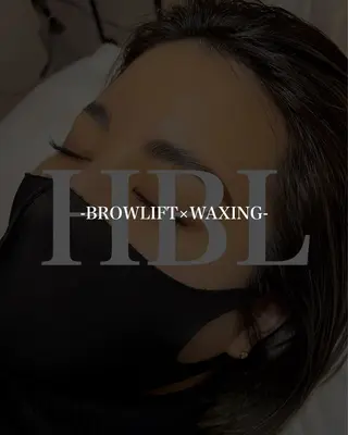 アイブロウ HERMÉ KAYAの眉毛・アイブロウイメージ