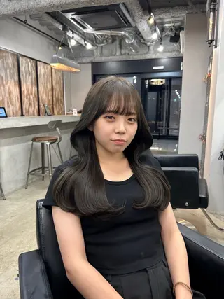 ロング カラー 新宿/韓国ヘア/ 髪質改善ストレートのヘアスタイル