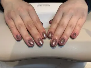 ネイル 楡井 陽菜のネイルデザイン