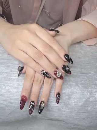ネイル Lee Nailsのネイルデザイン