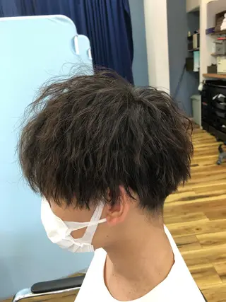 ショート ツイスパ特化 メンズサロンのヘアスタイル