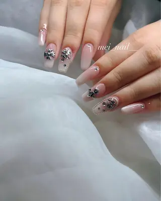 ネイル 永山 芽生子のネイルデザイン