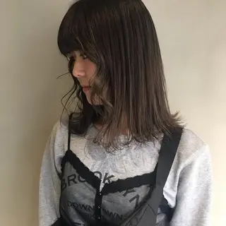 ミディアム レイヤー/ブリーチ HIKARU ♡のヘアスタイル