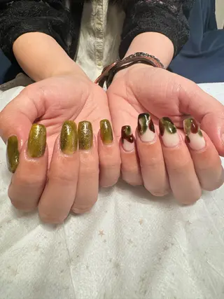 ネイル WHITELY みどりのネイルデザイン