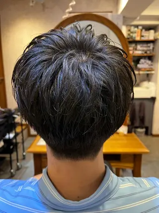 ショート メンズ 佐藤槙哉 サトウシンヤのヘアスタイル
