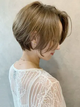 カラー 艶カラー￤ こすい🫧のヘアスタイル
