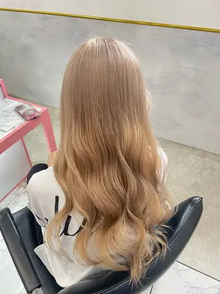 ロング カラー 透明感艶カラー 💛MAHO💛のヘアスタイル