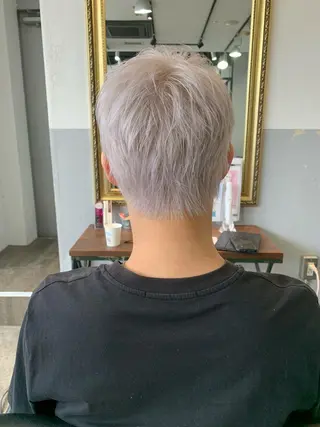 ショート カラー メンズ Mikuri 【Little】のヘアスタイル