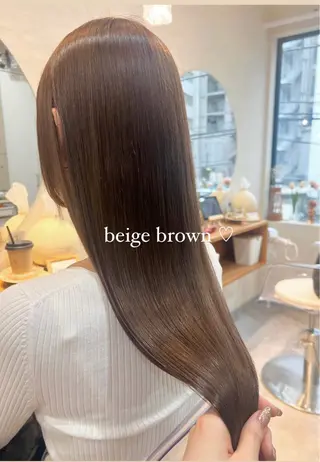 ロング カラー 対馬 粘音のヘアスタイル