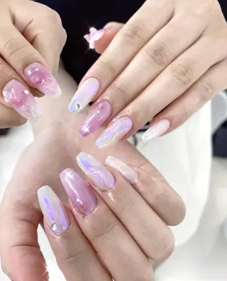 ネイル U nail 🩷 高田馬場店のネイルデザイン