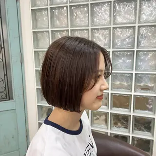 ショート 柔らか透明感カラー ｜ほんのりレイヤー｜のヘアスタイル
