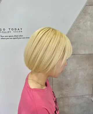 カラー 縮毛矯正×ブリーチ 西 太志のヘアスタイル