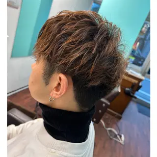 ショート カラー メンズ 三原 友美のヘアスタイル