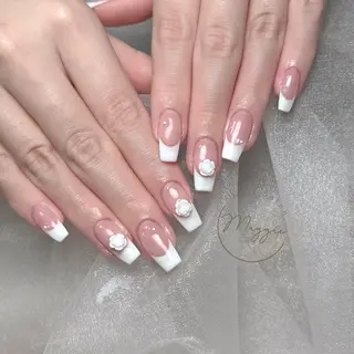 ネイル Maggie Nail🦩のネイルデザイン