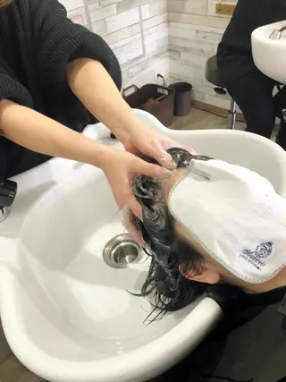 ミディアム エクステ＊美髪サロン KR2S河内長野店長のヘアスタイル