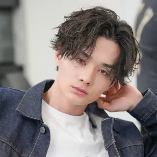 ショート カラー パーマ メンズ 🔥メンズ極🔥韓国 シャドウ/波巻き柿崎のヘアスタイル