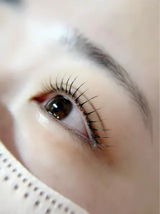 マツエク・マツパ n9　brow所属・n9　brow sumi.の眉毛・アイブロウイメージ