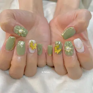 ネイル nail salon e'mu💐のネイルデザイン