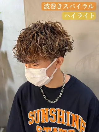 ショート パーマ メンズ 波巻きスパイラルパー マ/シャドウパーマ駿のヘアスタイル