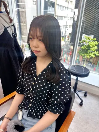 セミロング カラー パーマ ヘアアレンジ メンズ キッズ 骨格レイヤーカット 🌿美髪縮毛矯正のヘアスタイル