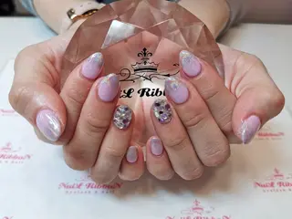 ネイル ネイルリボン 受付スタッフのネイルデザイン