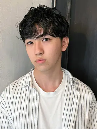 ショート カラー パーマ メンズ ITbyALBUM 藤沢店のヘアスタイル