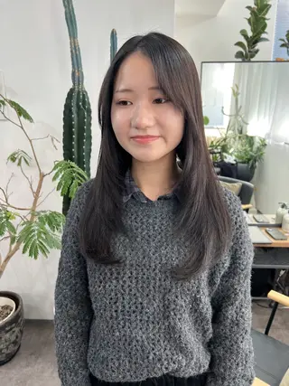 セミロング note所属・💗hikaru💗 透明感カラーのヘアスタイル