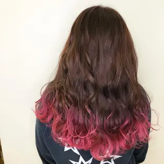 ロング カラー 渡邊 唯のヘアスタイル