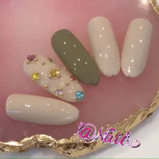 ネイル 小尾 栞のネイルデザイン