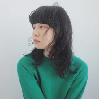 セミロング パーマ ハイトーンこそキレイ に◎佐藤雄太のヘアスタイル