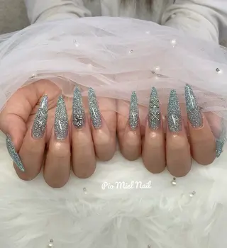 セミロング Pio Mielのネイルデザイン