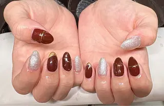 ネイル Chiara 長さだしのネイルデザイン