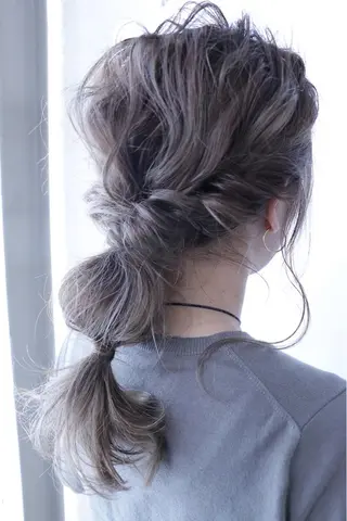 セミロング 一ノ瀬 暁のヘアスタイル