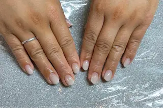 ネイル VIERU 🌈🎀💖のネイルデザイン