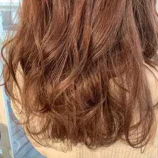 セミロング カラー パーマ 加藤 綾華のヘアスタイル