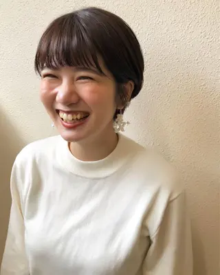ショート ツキノキ ミナのヘアスタイル