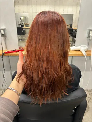 ミディアム カラー mono / Manatoのヘアスタイル